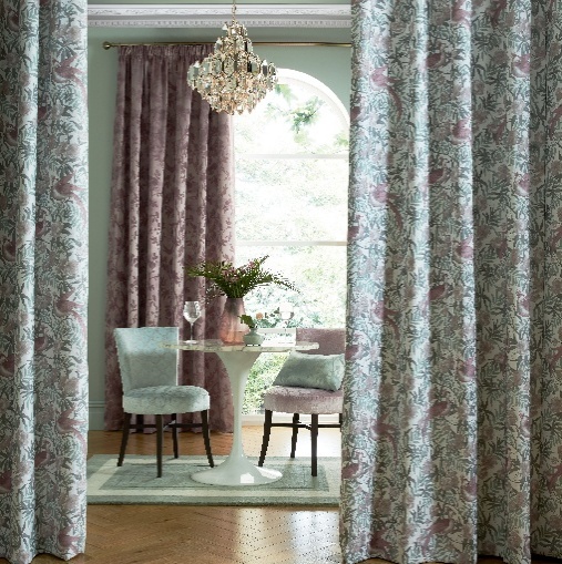 LAURA ASHLEY（ローラアシュレイ）