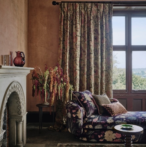 LIBERTY（リバティ）